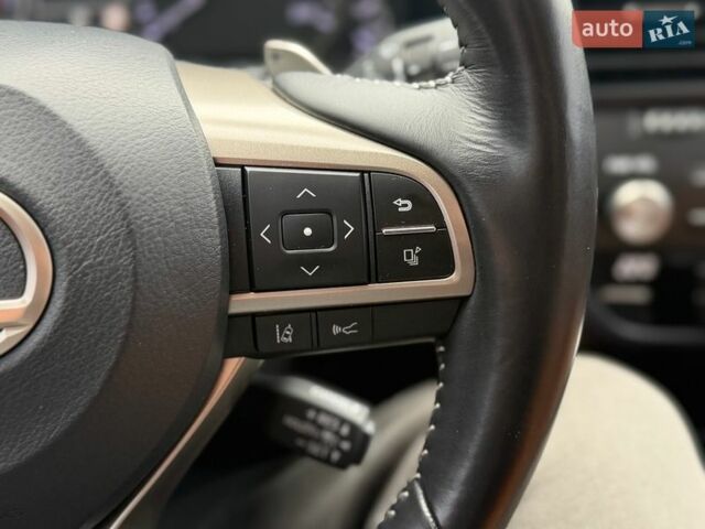 Черный Лексус РХ, объемом двигателя 2 л и пробегом 20 тыс. км за 44900 $, фото 37 на Automoto.ua