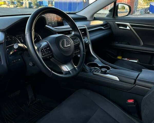 Лексус РХ 2019 в Киеве на Automoto.ua Черный Лексус РХ, объемом двигателя 2 л и пробегом 67 тыс. км за 39000 $, фото 4 на Automoto.ua