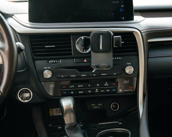 Лексус РХ 2019 у Монастыриске на Automoto.ua Чорний Лексус РХ, об'ємом двигуна 3.46 л та пробігом 130 тис. км за 39500 $, фото 13 на Automoto.ua