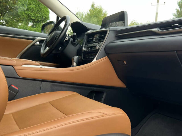 Чорний Лексус РХ, об'ємом двигуна 2 л та пробігом 160 тис. км за 41750 $, фото 15 на Automoto.ua