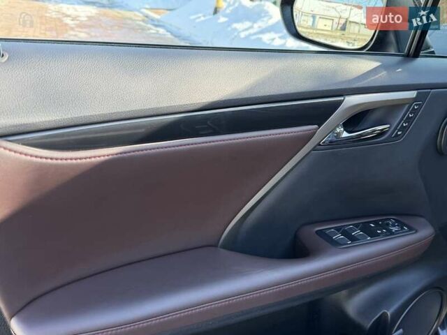 Черный Лексус РХ, объемом двигателя 2 л и пробегом 59 тыс. км за 42950 $, фото 48 на Automoto.ua