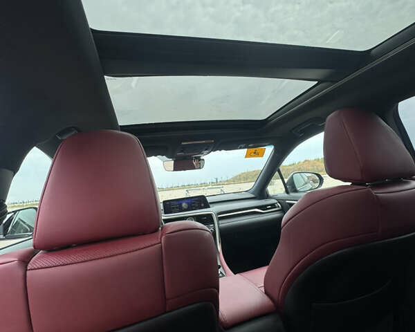 Лексус РХ 2019 в Одессе на Automoto.ua Черный Лексус РХ, объемом двигателя 3.46 л и пробегом 107 тыс. км за 46000 $, фото 7 на Automoto.ua