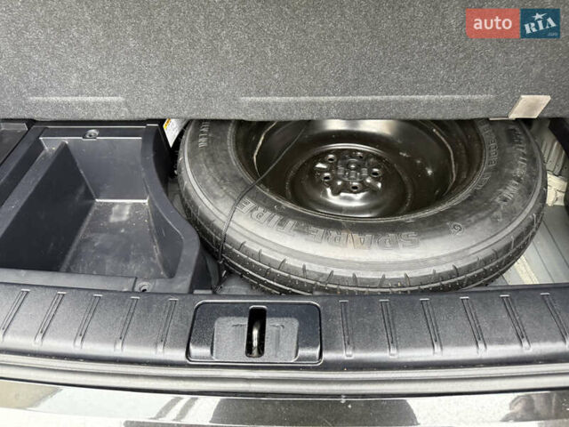 Чорний Лексус РХ, об'ємом двигуна 3.46 л та пробігом 59 тис. км за 39000 $, фото 29 на Automoto.ua