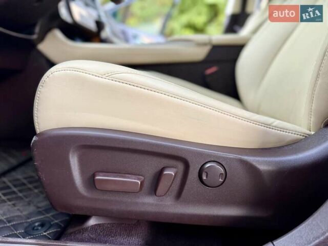 Чорний Лексус РХ, об'ємом двигуна 3.46 л та пробігом 89 тис. км за 33800 $, фото 22 на Automoto.ua