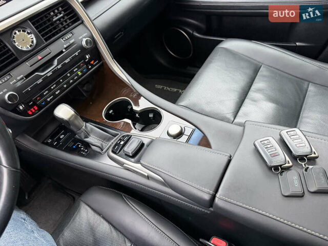 Черный Лексус РХ, объемом двигателя 3.46 л и пробегом 59 тыс. км за 37900 $, фото 27 на Automoto.ua