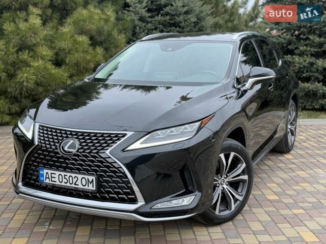 Черный Лексус РХ, объемом двигателя 2 л и пробегом 20 тыс. км за 44900 $, фото 2 на Automoto.ua