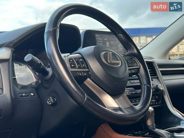 Чорний Лексус РХ, об'ємом двигуна 2 л та пробігом 185 тис. км за 39750 $, фото 18 на Automoto.ua