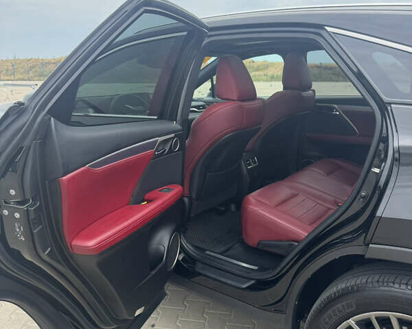 Лексус РХ 2019 в Одессе на Automoto.ua Черный Лексус РХ, объемом двигателя 3.46 л и пробегом 107 тыс. км за 46000 $, фото 4 на Automoto.ua
