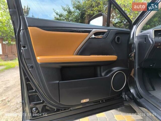 Черный Лексус РХ, объемом двигателя 3.5 л и пробегом 46 тыс. км за 53200 $, фото 6 на Automoto.ua