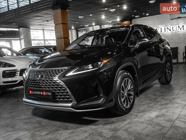 Черный Лексус РХ, объемом двигателя 3.5 л и пробегом 100 тыс. км за 35900 $, фото 1 на Automoto.ua