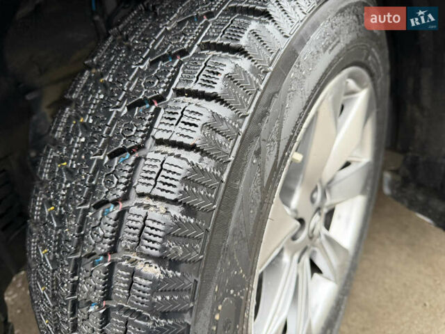 Черный Лексус РХ, объемом двигателя 3.46 л и пробегом 59 тыс. км за 37900 $, фото 32 на Automoto.ua