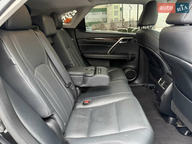 Черный Лексус РХ, объемом двигателя 3.46 л и пробегом 59 тыс. км за 37900 $, фото 19 на Automoto.ua