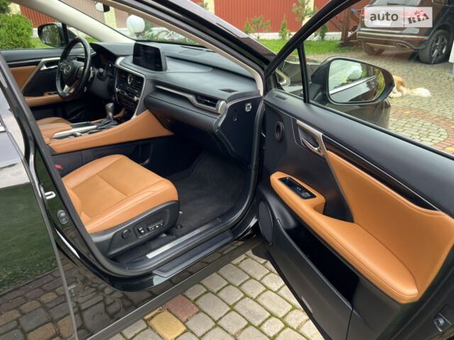 Черный Лексус РХ, объемом двигателя 2 л и пробегом 157 тыс. км за 41750 $, фото 66 на Automoto.ua