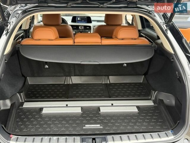 Черный Лексус РХ, объемом двигателя 2 л и пробегом 20 тыс. км за 44900 $, фото 27 на Automoto.ua