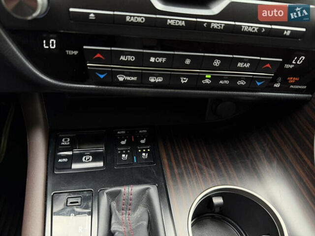 Лексус РХ 2019 в Киеве на Automoto.ua Черный Лексус РХ, объемом двигателя 3.46 л и пробегом 8 тыс. км за 35500 $, фото 24 на Automoto.ua