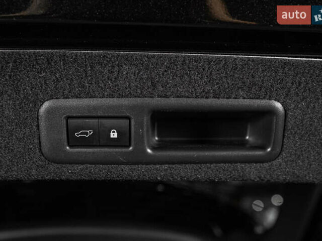 Черный Лексус РХ, объемом двигателя 3.5 л и пробегом 100 тыс. км за 34900 $, фото 26 на Automoto.ua