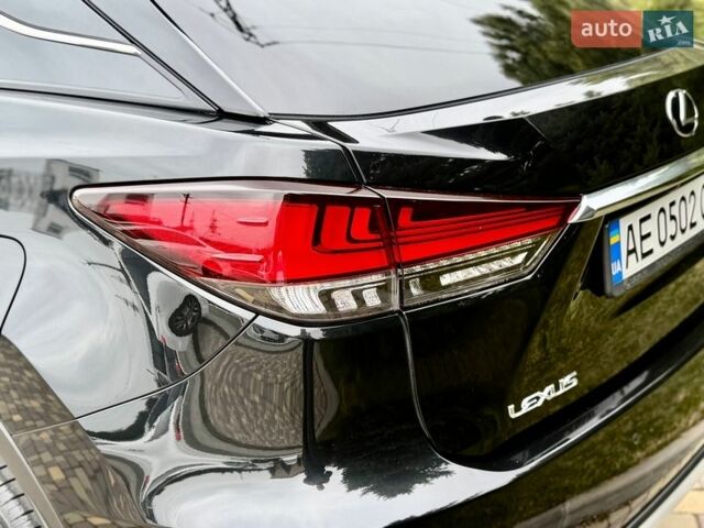 Черный Лексус РХ, объемом двигателя 2 л и пробегом 20 тыс. км за 44900 $, фото 11 на Automoto.ua