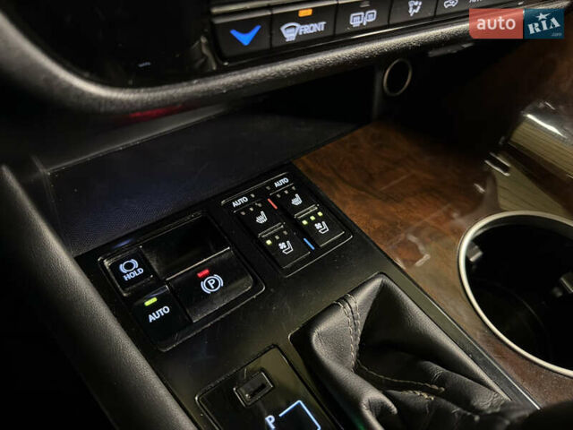 Чорний Лексус РХ, об'ємом двигуна 3.46 л та пробігом 105 тис. км за 33990 $, фото 20 на Automoto.ua