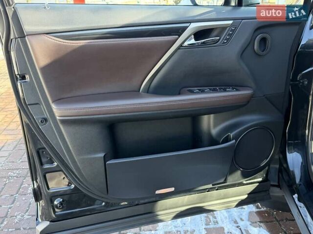 Черный Лексус РХ, объемом двигателя 2 л и пробегом 59 тыс. км за 42950 $, фото 47 на Automoto.ua