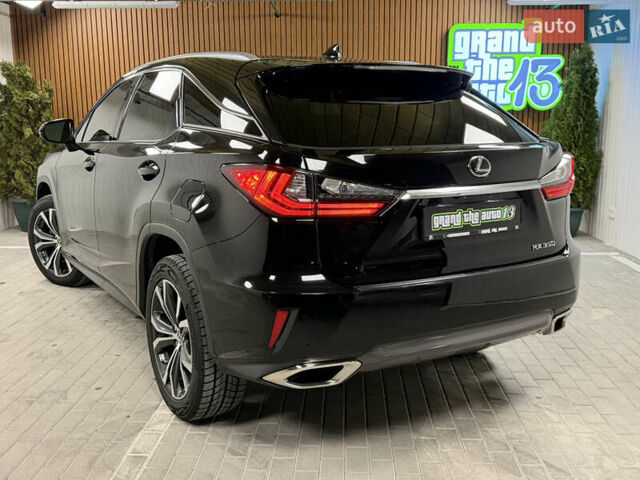 Чорний Лексус РХ, об'ємом двигуна 3.46 л та пробігом 105 тис. км за 33990 $, фото 48 на Automoto.ua