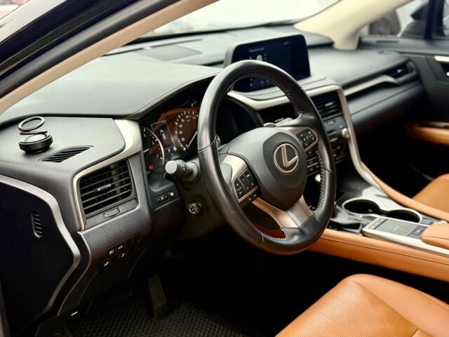 Черный Лексус РХ, объемом двигателя 2 л и пробегом 20 тыс. км за 43777 $, фото 8 на Automoto.ua