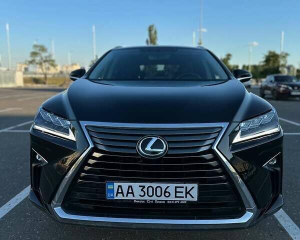 Лексус РХ 2019 в Киеве на Automoto.ua Черный Лексус РХ, объемом двигателя 2 л и пробегом 67 тыс. км за 39000 $, фото 23 на Automoto.ua
