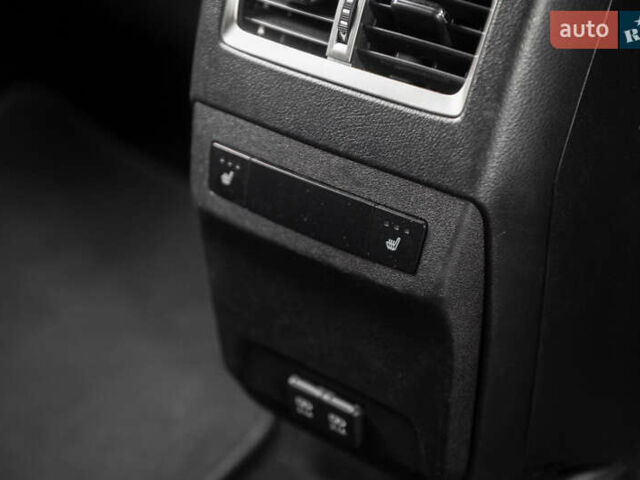 Черный Лексус РХ, объемом двигателя 3.5 л и пробегом 100 тыс. км за 34900 $, фото 31 на Automoto.ua