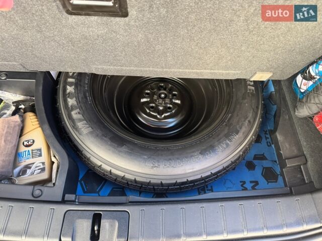 Черный Лексус РХ, объемом двигателя 3.46 л и пробегом 79 тыс. км за 38500 $, фото 4 на Automoto.ua