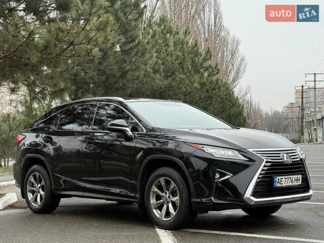 Черный Лексус РХ, объемом двигателя 2 л и пробегом 126 тыс. км за 33999 $, фото 1 на Automoto.ua