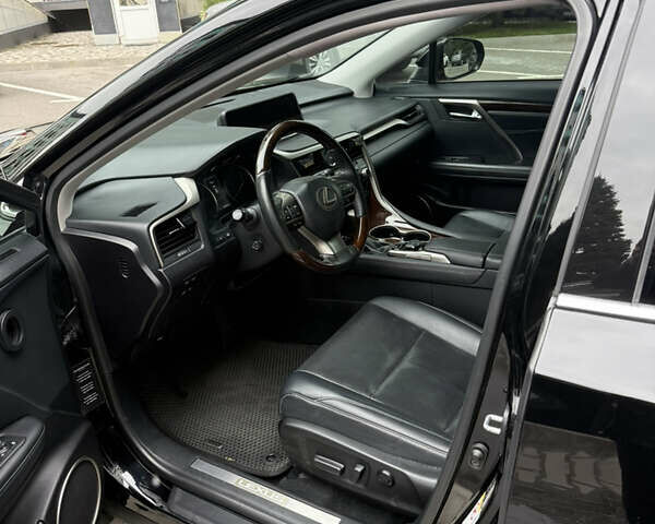 Черный Лексус РХ, объемом двигателя 3.5 л и пробегом 100 тыс. км за 35500 $, фото 6 на Automoto.ua