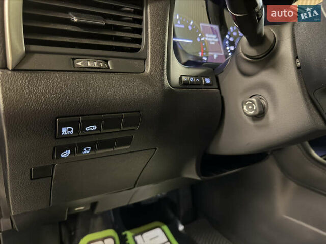 Чорний Лексус РХ, об'ємом двигуна 3.46 л та пробігом 105 тис. км за 33990 $, фото 24 на Automoto.ua