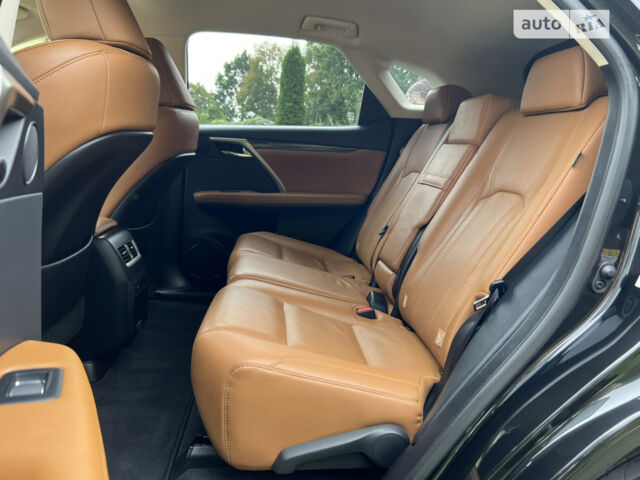 Черный Лексус РХ, объемом двигателя 2 л и пробегом 157 тыс. км за 41750 $, фото 81 на Automoto.ua