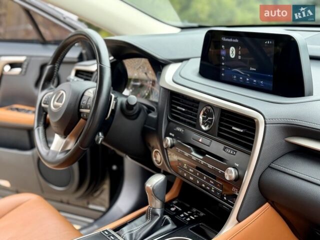 Черный Лексус РХ, объемом двигателя 2 л и пробегом 20 тыс. км за 44900 $, фото 26 на Automoto.ua