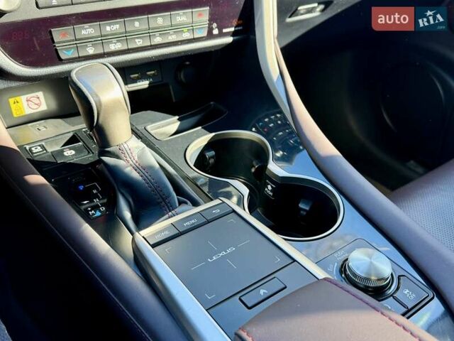 Черный Лексус РХ, объемом двигателя 2 л и пробегом 59 тыс. км за 42950 $, фото 96 на Automoto.ua