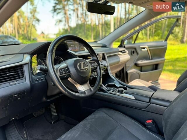 Черный Лексус РХ, объемом двигателя 2 л и пробегом 119 тыс. км за 38000 $, фото 19 на Automoto.ua