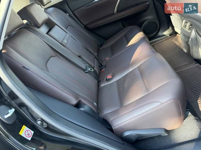 Черный Лексус РХ, объемом двигателя 2 л и пробегом 59 тыс. км за 42950 $, фото 72 на Automoto.ua