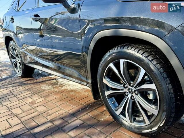 Черный Лексус РХ, объемом двигателя 2 л и пробегом 59 тыс. км за 42950 $, фото 29 на Automoto.ua