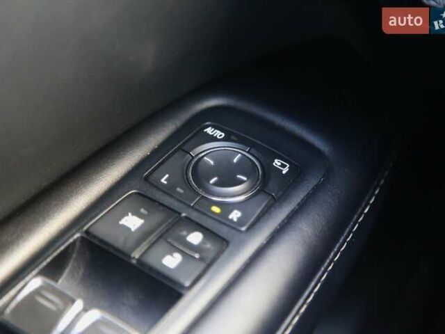 Чорний Лексус РХ, об'ємом двигуна 2 л та пробігом 77 тис. км за 37000 $, фото 25 на Automoto.ua