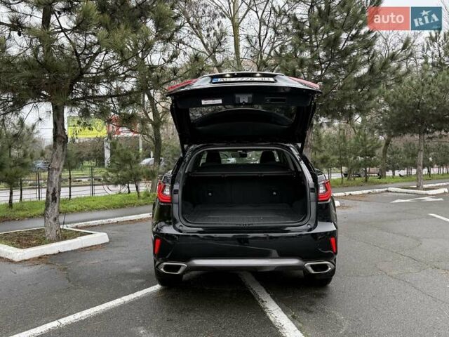 Черный Лексус РХ, объемом двигателя 2 л и пробегом 120 тыс. км за 34900 $, фото 18 на Automoto.ua