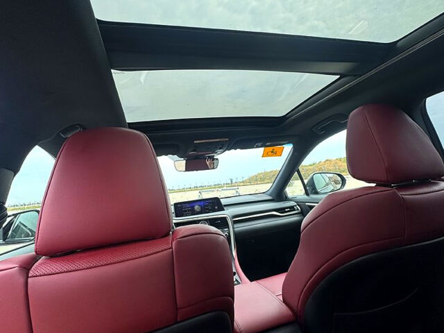 Черный Лексус РХ, объемом двигателя 3.5 л и пробегом 107 тыс. км за 46000 $, фото 4 на Automoto.ua