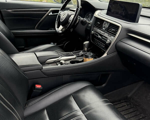 Черный Лексус РХ, объемом двигателя 3.5 л и пробегом 135 тыс. км за 46000 $, фото 8 на Automoto.ua