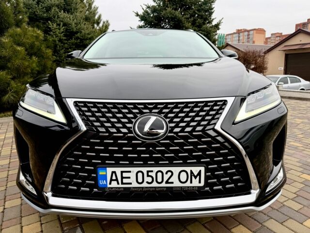 Черный Лексус РХ, объемом двигателя 2 л и пробегом 20 тыс. км за 43777 $, фото 2 на Automoto.ua