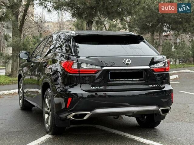 Черный Лексус РХ, объемом двигателя 2 л и пробегом 120 тыс. км за 34900 $, фото 7 на Automoto.ua