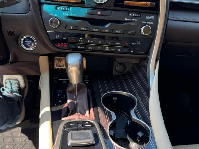 Черный Лексус РХ, объемом двигателя 3.5 л и пробегом 67 тыс. км за 41900 $, фото 22 на Automoto.ua