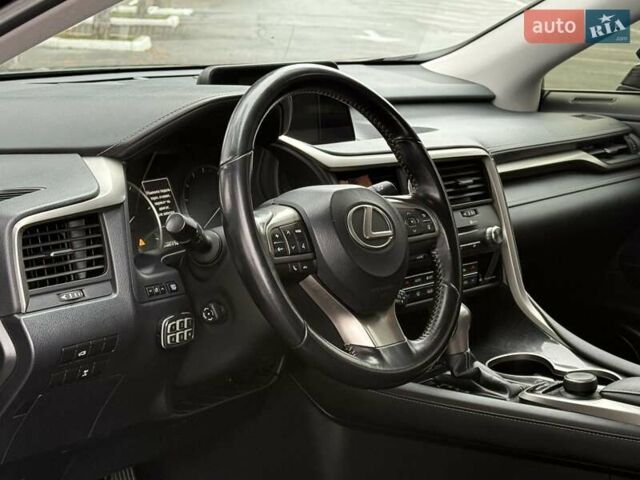 Черный Лексус РХ, объемом двигателя 2 л и пробегом 120 тыс. км за 34900 $, фото 20 на Automoto.ua