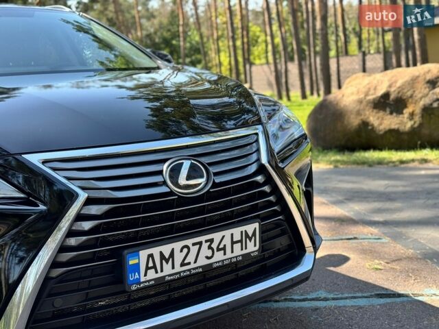 Черный Лексус РХ, объемом двигателя 2 л и пробегом 119 тыс. км за 38000 $, фото 2 на Automoto.ua