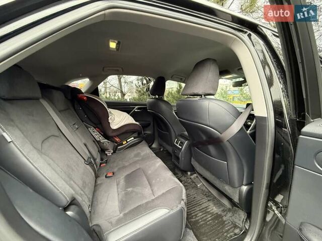 Черный Лексус РХ, объемом двигателя 2 л и пробегом 120 тыс. км за 34900 $, фото 15 на Automoto.ua