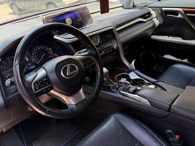 Черный Лексус РХ, объемом двигателя 3.46 л и пробегом 127 тыс. км за 32500 $, фото 9 на Automoto.ua