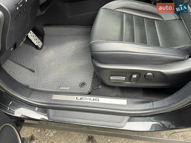 Лексус РХ 2020 в Виннице на Automoto.ua Черный Лексус РХ, объемом двигателя 3.5 л и пробегом 74 тыс. км за 55000 $, фото 41 на Automoto.ua