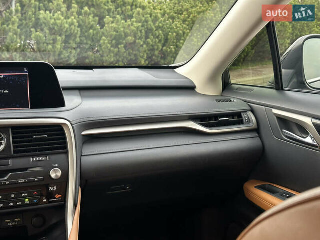 Чорний Лексус РХ, об'ємом двигуна 2 л та пробігом 145 тис. км за 37000 $, фото 34 на Automoto.ua